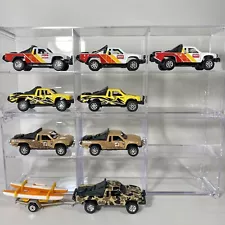 Maisto 1986 Toyota SR5 Prerunner 1:64 Diecast Pickup Truck Set + Variations