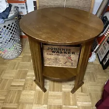 Stickley Mission Collection Oak Two-Tier Round Side Table