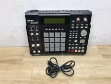 Akai MPC2500 Music Production Center Drum Machine