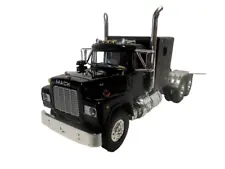 DCP FIRST GEAR 1/64 SCALE R MODEL MACK FLAT TOP SLEEPER, BLACK