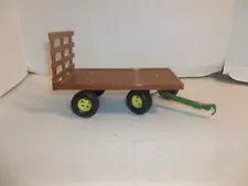 Vintage ERTL Farm Hay Wagon 1:16 Scale