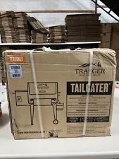 Traeger TFB30KLF Tailgater 20 Pellet Grill - Black