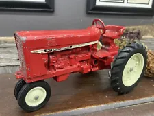 Vintage ERTL International IH 544 1/16 Farm Tractor USA Ertl Farm Toy