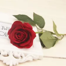 Realistic Appearance Artificial Rose for Weddings and Parties Fresh Like Beauty