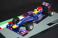 Altaya / Panini 1/43 Red Bull RB9 Renault Sebastian Vettel 2013 Die Cast F1 Car