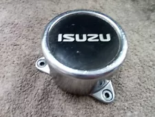 Isuzu Trooper: 1993, 1994, 1995. 1996 - 1999, 4.25-inch, FRONT Center Cap, #6796 (For: 1995 Isuzu Trooper)