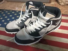 USED Nike Air Jordan Lunarlon Mid Black White Football Cleats AR5604-100 Mens 7