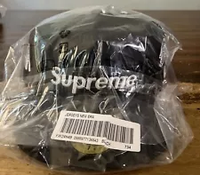 SUPREME JERSEYS BOX LOGO NEW ERA HAT BLACK SIZE 7 3/4 (AUTHENTIC) BRAND NEW FW24