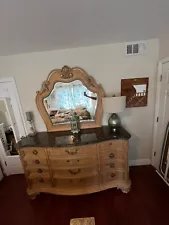 bedroom set