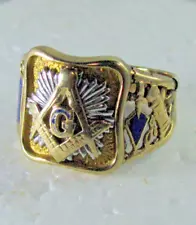 Fine Two Tone Gold Masonic Ring For Sale SLIGHT DAMAGE