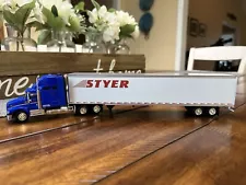 DCP 1/64 Styer International Eagle w/ Matching 53’ Dry Goods Trailer #30351