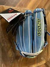 Wilson a2000 12 inch Infielders Glove