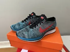 NIKE FLYKNIT RACER NEW Men 9 Women 10.5 Turquoise Crimson Glacier Ice 526628-404