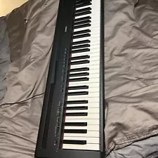 YAMAHA P-95b Works With Power Used