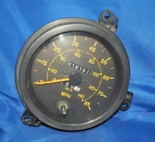 1997-2000 Isuzu FTR GMC T6500 T8500 Instrument Panel Speedo Speedometer Gauge