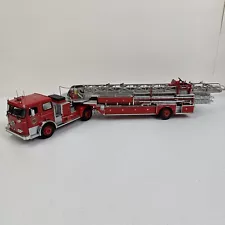 Franklin Mint 1965 Segrave Fire Ladder Truck