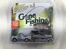 Johnny Lightning 2017 Gone Fishing 1965 Chevrolet Truck with Boat and Trailer