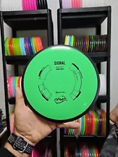 Mvp Axiom Discs Neutron Signal 168g #2 Disc Golf Fairway Driver