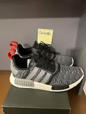 NEW IN BOX ADIDAS NMD R1 GLITCH CAMO RUNNING SHOES BLACK GREY BB2884 MENS SIZE 9