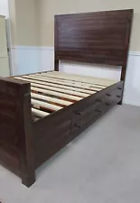 QUEEN SIZE SLEIGH BED, PLATFORM BED WITH FOUR DRAWERS