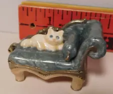 Monet Cat on Chaise Lounge Chair Enamel Trinket Box -READ bit of wear on ear