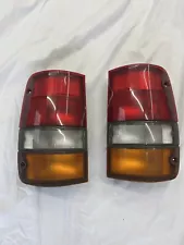 1992 -1999 OEM Isuzu Trooper Acura SLX Tail Light Lamps Set Left and Right Pair