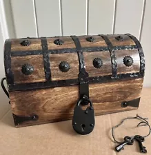 11” Nautical Cove Pirate Treasure Chest/Jewelry box Functional Lock And Key