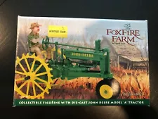 ERTL FOXFIRE FARM JOHN DEERE MODEL A TRACTOR WITH FIGURE IN BOX 1:16 NO. 5702