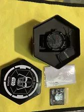 Men’s Watch Black 38-20 Nixon Darth Vader **STAR WARS Limited Edition Watch**