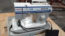 Singer sewing machine, used once or twice,Circa, 2000. sew machine