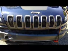 Grille Upper Inserts Painted Fits 14-18 CHEROKEE 1364910