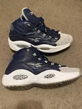 Reebok Question Mid Georgetown Allen Iverson Navy Grey FX0987 Mens Size 11