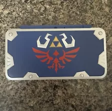 Special Edition Hylian Shield 2DS XL (LOOK AT DESCRIPTION)