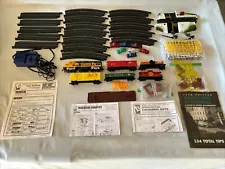 Vintage Life-Like Rail Runner HO Scale Train Set Santa Fe 3500 L/N Complete