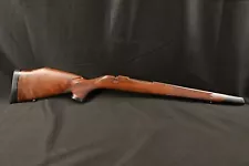 Factory Weatherby Mark V Deluxe Checkered Wood Bolt Action Rifle Stock & Pad