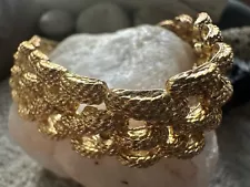 TEXTURED Goldtone Authentic Vintage BRACELET *SALE $1 Shipping*