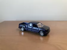 Welly 1/64 1998-2002 Chevy Silverado Z71 Stepside Blue 4x4 HTF U.S. Seller