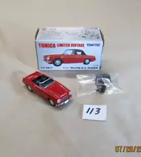 Tomica Limited Vintage MIB 1/64 #LV-131a Datsun Fairlady 2000 w/Box (113)