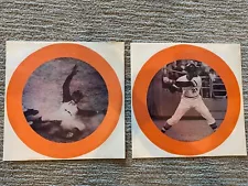 1970's PIRATES ROBERTO CLEMENTE PICTUREFORM PHOTOS - 2 DIFFERENT ORANGE EDGE