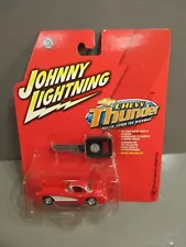 Johnny Lightning Chevy Thunder 1956 Chevy Corvette