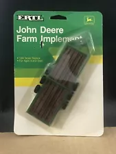 Ertl John Deere Tri-Axle Trailer Farm Implement COMBINED SHIP $1 PER MULT