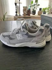 Size 10.5 - New Balance 992 Made in USA M992GR