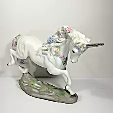 1989 Unicorn Princeton Galleries LOVES DELIGHT Porcelain Vintage Figure Gorgeous