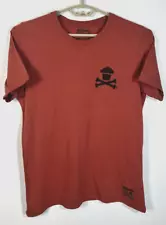 Johnny Cupcakes Size Large Red Brown Cotton Short Sleeve Crew Neck Logo Tee