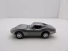 1970 CHEVY CORVETTE STINGRAY 2000 JOHNNY LIGHTNING CORVETTE COLLECTION 1:64