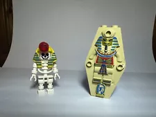 LEGO Egyptian Sarcophagus Coffin w/Skeleton + Pharoah Headdress 5988 Some Damage