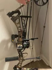 bear encounter compound bow right hand