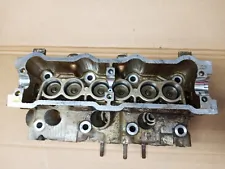 Vtg 1993 GEO METRO XFI ENGINE 3 CYLINDER HEAD VALVES 1989-94