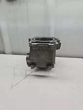 2003 Suzuki VINSON 500 Oem Cylinder 11211-09F10-0f0