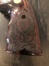 Colt Python 2020+2021 Rosewood Dragon Scale w/Gold Colt Medallion NEW